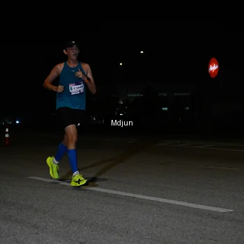 Runner Photo 7428249