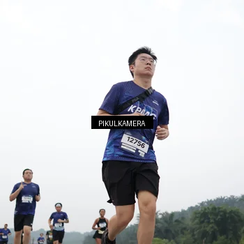 Runner Photo 7428261