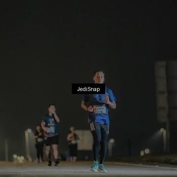 Runner Photo 7428282
