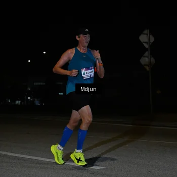 Runner Photo 7428291
