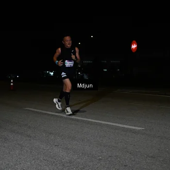 Runner Photo 7428314
