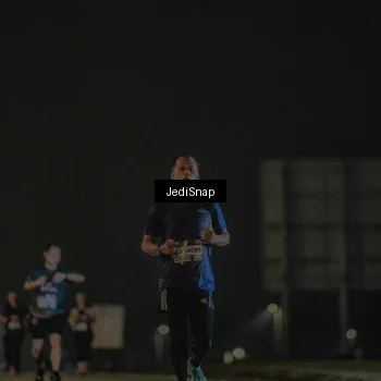 Runner Photo 7428315