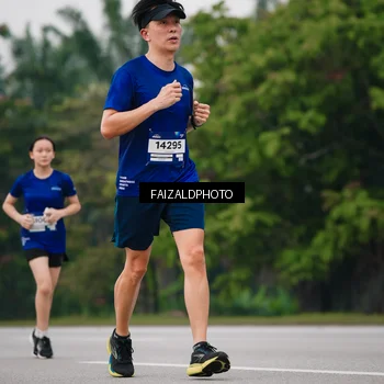 Runner Photo 7428323