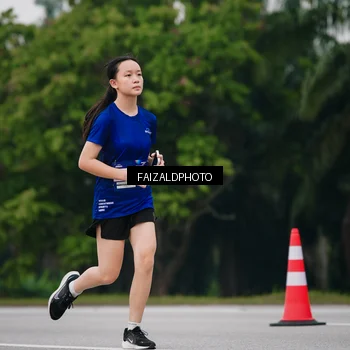 Runner Photo 7428324