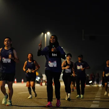 Runner Photo 7428331