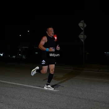 Runner Photo 7428337