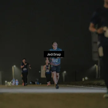Runner Photo 7428339