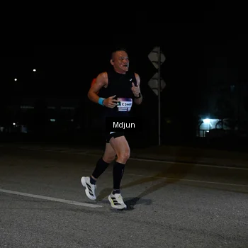 Runner Photo 7428347