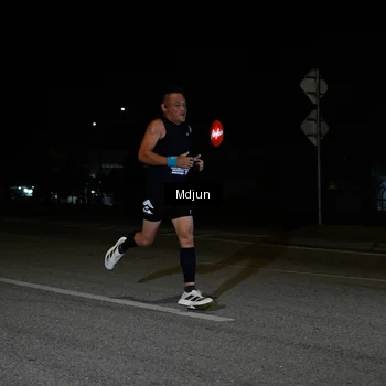 Runner Photo 7428357
