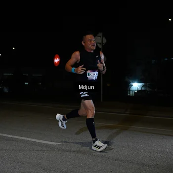 Runner Photo 7428363