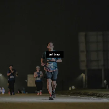 Runner Photo 7428375