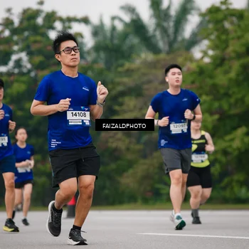 Runner Photo 7428383