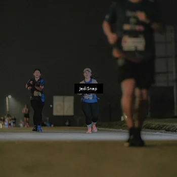 Runner Photo 7428389