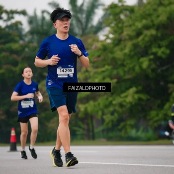 Runner Photo 7428399