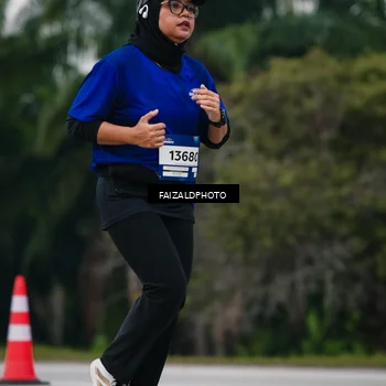 Runner Photo 7428405