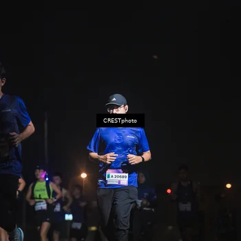 Runner Photo 7428411