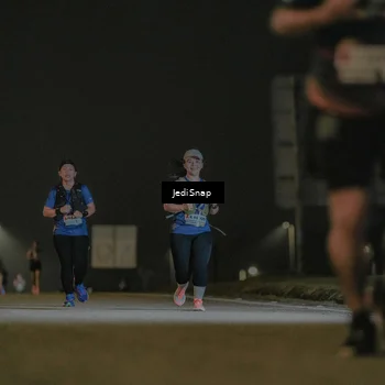 Runner Photo 7428439