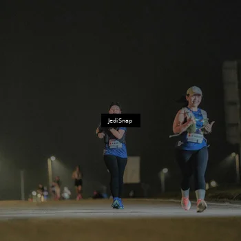 Runner Photo 7428473