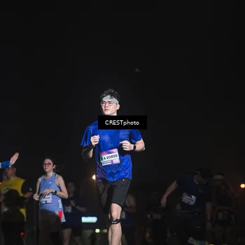 Runner Photo 7428518