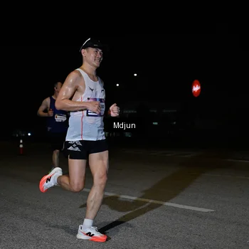 Runner Photo 7428522