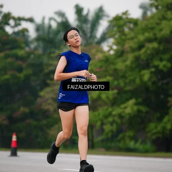 Runner Photo 7428548