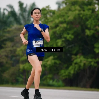 Runner Photo 7428550