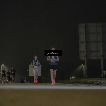 Runner Photo 7428556