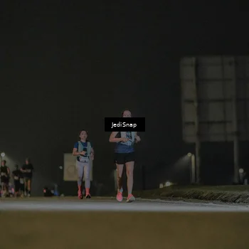 Runner Photo 7428558