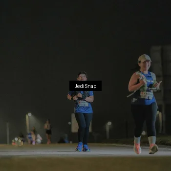 Runner Photo 7428562