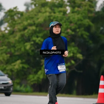 Runner Photo 7428574