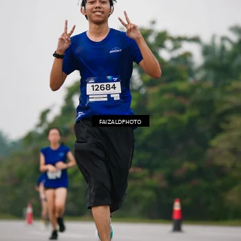 Runner Photo 7428577