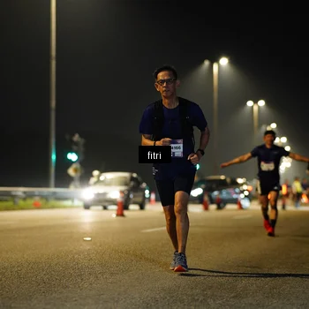 Runner Photo 7428600
