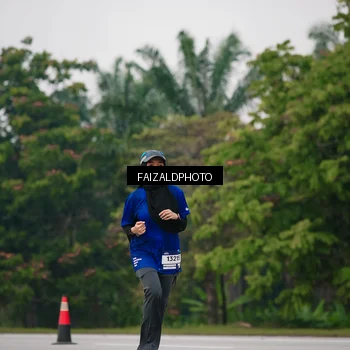 Runner Photo 7428601