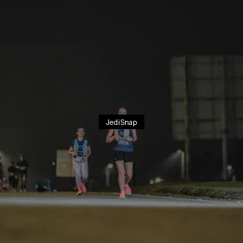 Runner Photo 7428628
