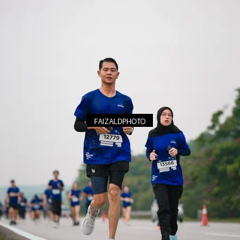 Runner Photo 7428647