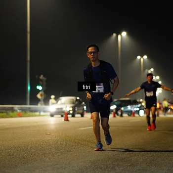 Runner Photo 7428648