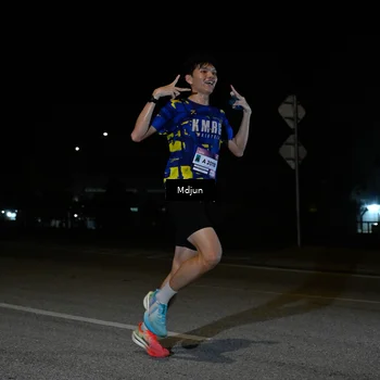 Runner Photo 7428663