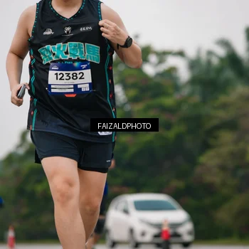 Runner Photo 7428691