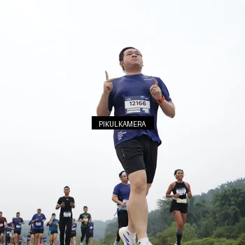 Runner Photo 7428710