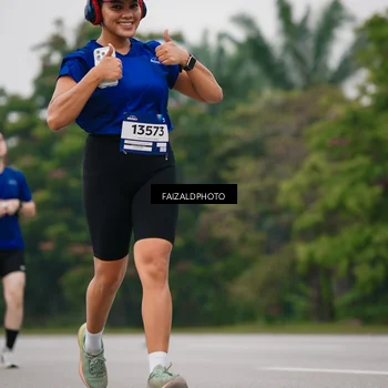 Runner Photo 7428724