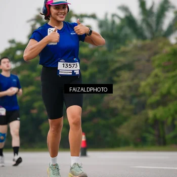 Runner Photo 7428730
