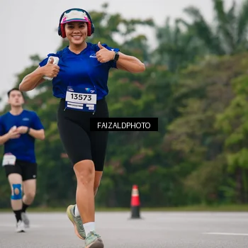 Runner Photo 7428731