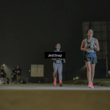Runner Photo 7428732