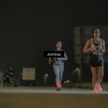 Runner Photo 7428733