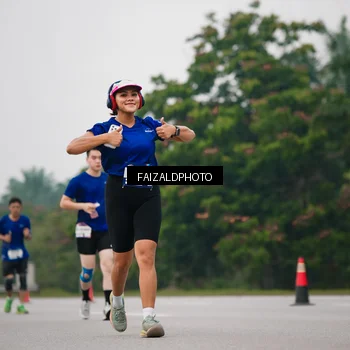Runner Photo 7428749