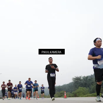 Runner Photo 7428768