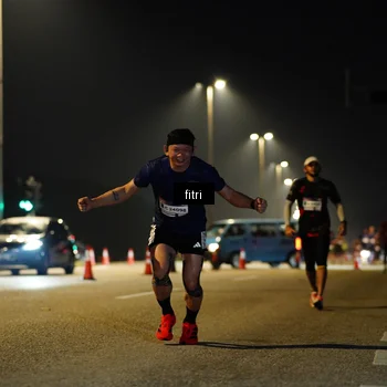Runner Photo 7428770