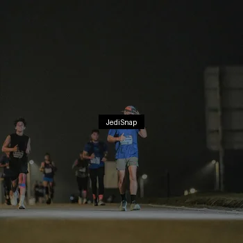 Runner Photo 7428778