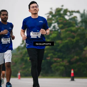 Runner Photo 7428785