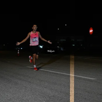 Runner Photo 7428788